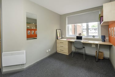 Premium Ensuite at Calthorpe Court, Pershore Road, Edgbaston, Birmingham, B57QF - Image 3