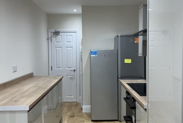 6 bed house, Ferens Close, Claypath, Durham, DH11JX - Image 4