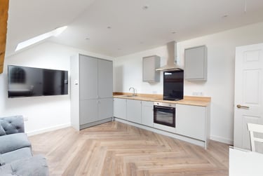 2 bed house, The Grove, Lenton, Nottingham, NG71HA - Image 2