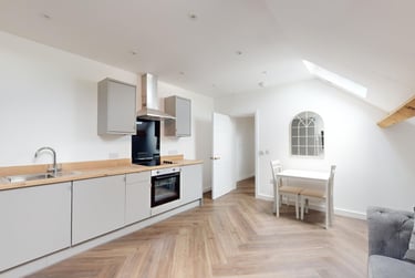 2 bed house, The Grove, Lenton, Nottingham, NG71HA - Image 3