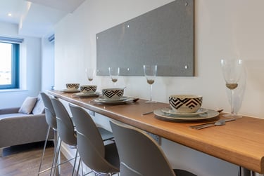 6 Bed Classic Ensuite at Saltwater Place, Notte Street, The Hoe, Plymouth, PL12RQ - Image 9