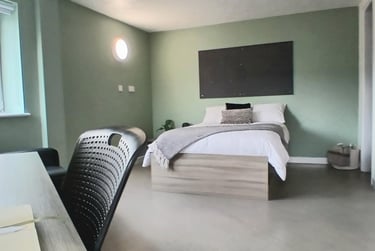 Premium Plus Studio at Hamwic Hall, Cook STreet, City Centre, Southampton, SO141YA - Image 1