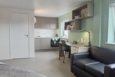 Premium Plus Studio at Hamwic Hall, Cook STreet, City Centre, Southampton, SO141YA - Image 3