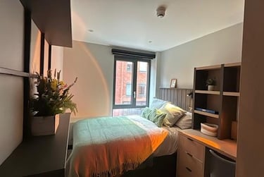 Modern Classic Ensuite - Image 3