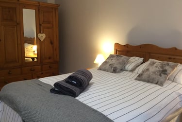 2 bed house, Heathcote Close, Newton, Chester, CH22RB - Image 3