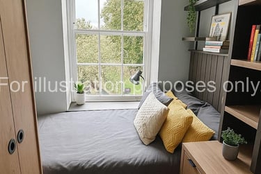 Townhouse Compact Ensuite - Image 1