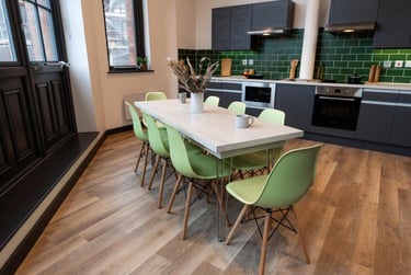 Bronze Plus En Suite - Image 14