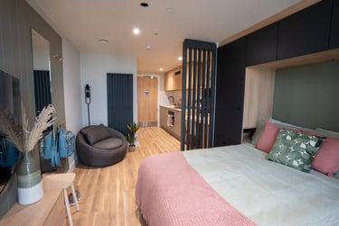 Premium Studio, Standard Floors - Image 1