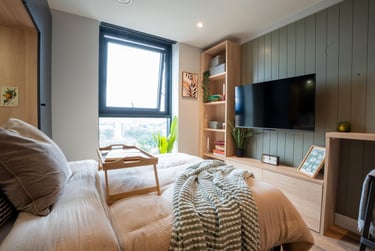 Studio Plus, Standard Floors - Image 7