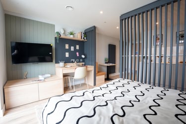 Ultimate Studio, Standard Floors - Image 4