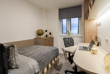 Classic Ensuite at Dean Street Works, 13-19 Dean Street, Near University, Bristol, BS28SF - Image 7