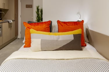 Standard Studio at Dean Street Works, 13-19 Dean Street, Near University, Bristol, BS28SF - Image 2