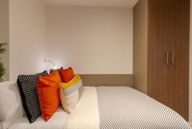 Standard Studio at Dean Street Works, 13-19 Dean Street, Near University, Bristol, BS28SF - Image 5