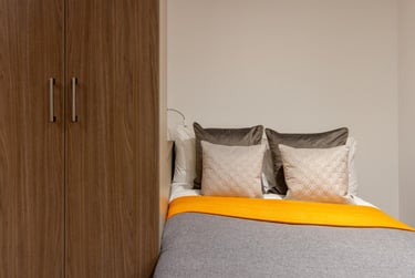 Premium Studio at Dean Street Works, 13-19 Dean Street, Near University, Bristol, BS28SF - Image 2