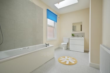 4 bed house, Junction Road, Sharrowvale, Sheffield, S118XA - Image 2