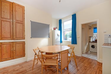4 bed house, Neill Road, Sharrowvale, Sheffield, S118QG - Image 1