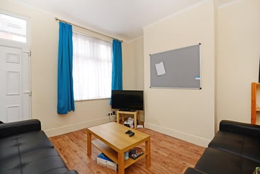 4 bed house, Neill Road, Sharrowvale, Sheffield, S118QG - Image 5