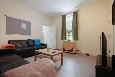 5 bed house, Countess Road, Highfield, Sheffield, S14TE - Image 3