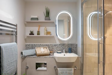 Comfort Studio at The Rex, 183 Clarence Street, City Centre, Kingston, KT11AN - Image 2