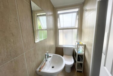 4 bed house, Annesley Grove, Arboretum, Nottingham, NG14GU - Image 6