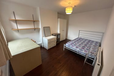 6 bed house, Grove Road, Lenton, Nottingham, NG71HJ - Image 3