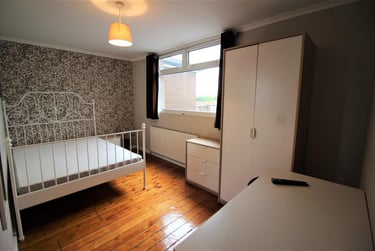 5 bed house, Maxwell Close, Lenton, Nottingham, NG71SN - Image 1