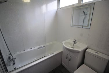 5 bed house, Maxwell Close, Lenton, Nottingham, NG71SN - Image 4