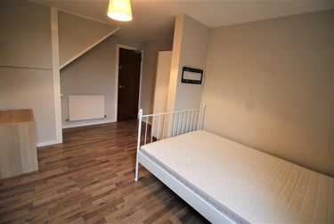 5 bed house, Maxwell Close, Lenton, Nottingham, NG71SN - Image 7