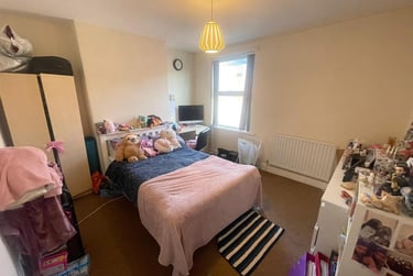 4 bed house, Midland Avenue, Lenton, Nottingham, NG72FD - Image 1