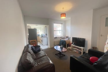 4 bed house, Midland Avenue, Lenton, Nottingham, NG72FD - Image 5