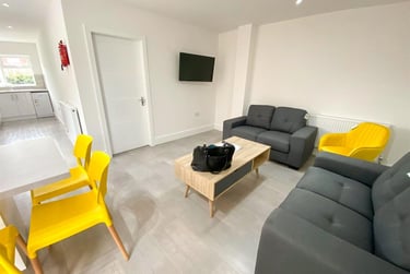 5 bed house, Warwick Avenue, Lenton Abbey, Nottingham, NG92HQ - Image 7