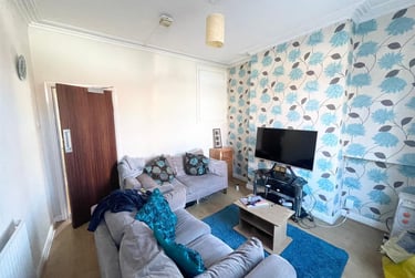 4 bed house, Beeston Road, Dunkirk, Nottingham, NG72JS - Image 2