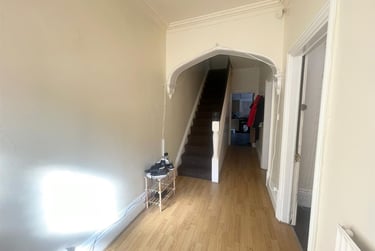 5 bed house, Church Avenue, Lenton, Nottingham, NG72EW - Image 4