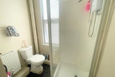 5 bed house, Church Avenue, Lenton, Nottingham, NG72EW - Image 10