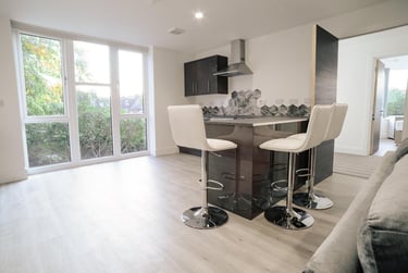 6 bed house, Queens Road East, Lenton Abbey, Nottingham, NG92LD - Image 3