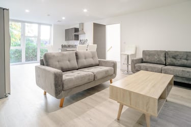 6 bed house, Queens Road East, Lenton Abbey, Nottingham, NG92LD - Image 7