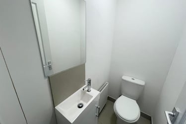 6 bed house, Queens Road East, Lenton Abbey, Nottingham, NG92GN - Image 10