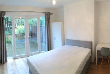 4 bed house, Lower Road, Lenton Abbey, Nottingham, NG92GT - Image 2