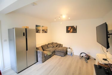 6 bed house, Fletcher Road, Beeston, Nottingham, NG92EL - Image 6