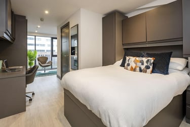 Premium Studio at 33 Parkside, 33 Parkside, City Centre, Coventry, CV12NE - Image 1