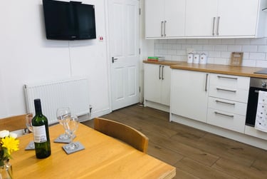 5 bed house, Pomona Street, Sharrow, Sheffield, S118JL - Image 2