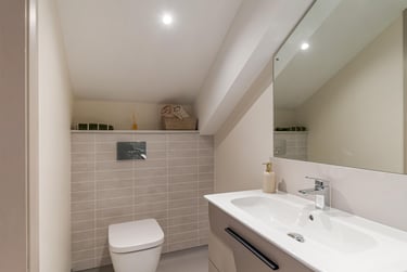 Premium Studio at Ryan Hall, 28 Elmwood Avenue, Queen's Quarter, Belfast, BT96AY - Image 6