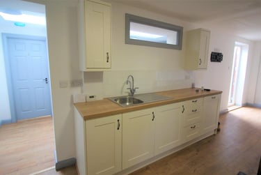 6 bed house, Forsythia Gardens, Lenton, Nottingham, NG72LW - Image 4