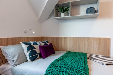 Premium Townhouse Ensuite - Image 3