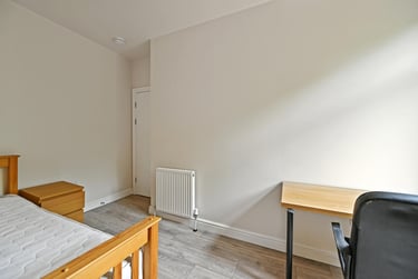 6 bed house, Cemetery Road, Sharrow, Sheffield, S118FQ - Image 12