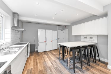 12 bed house, Waverley Street, Arboretum, Nottingham, NG74DX - Image 6