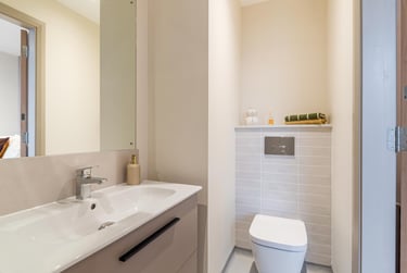 Accessible Studio at Ryan Hall, 28 Elmwood Avenue, Queen's Quarter, Belfast, BT96AY - Image 13