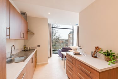 Accessible Studio at Ryan Hall, 28 Elmwood Avenue, Queen's Quarter, Belfast, BT96AY - Image 11