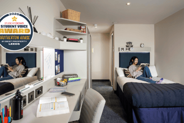 Sapphire En-suite Serviced Apartment - Image 1