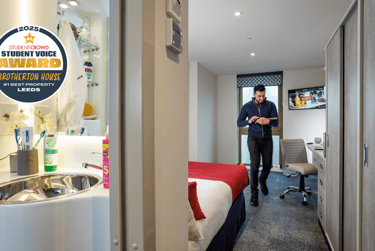 Sapphire Plus En-suite Serviced Apartment - Image 1